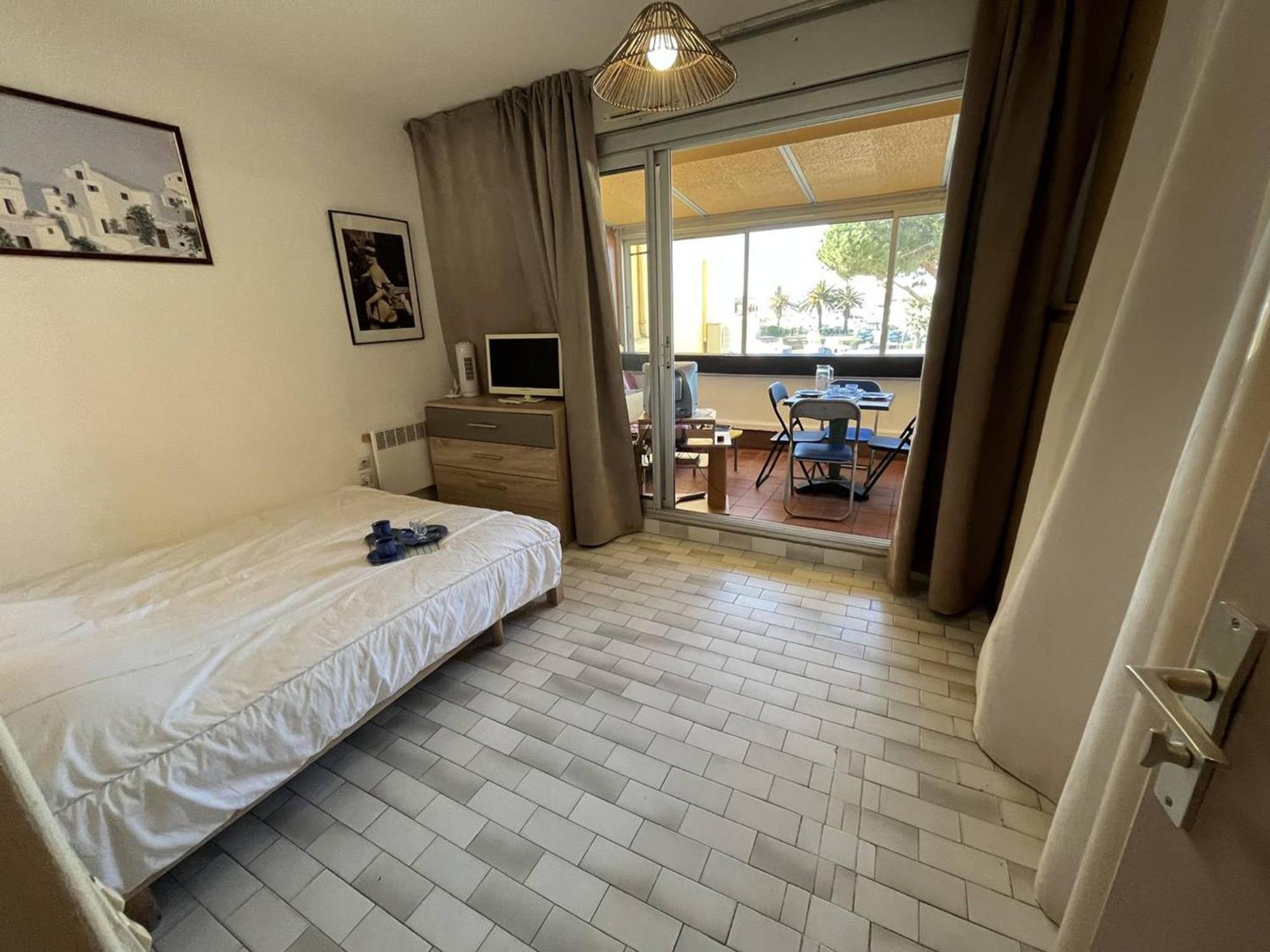 Studio Naturiste Avec Parking Au Cap D'Agde, Proche Plage - Fr-1-249A-15 Apartment Екстериор снимка